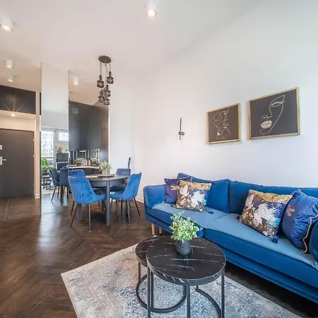 City Luxe Apartament Apartamento